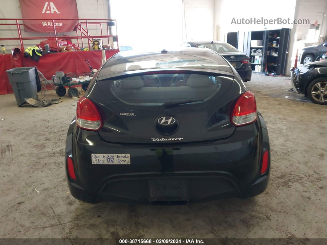 2013 Hyundai Veloster Base W/gray Black vin: KMHTC6AD0DU086221