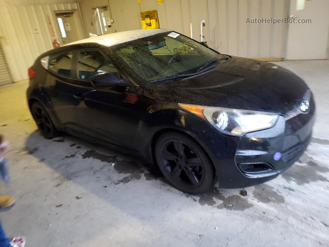 2013 Hyundai Veloster  Black vin: KMHTC6AD0DU132632