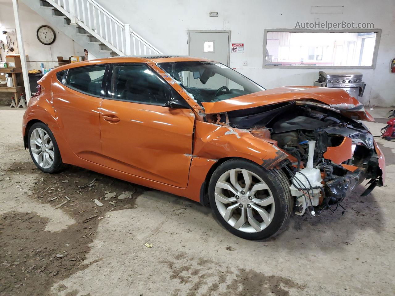 2013 Hyundai Veloster  Orange vin: KMHTC6AD1DU118545