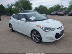 2013 Hyundai Veloster Base W/black White vin: KMHTC6AD2DU102905