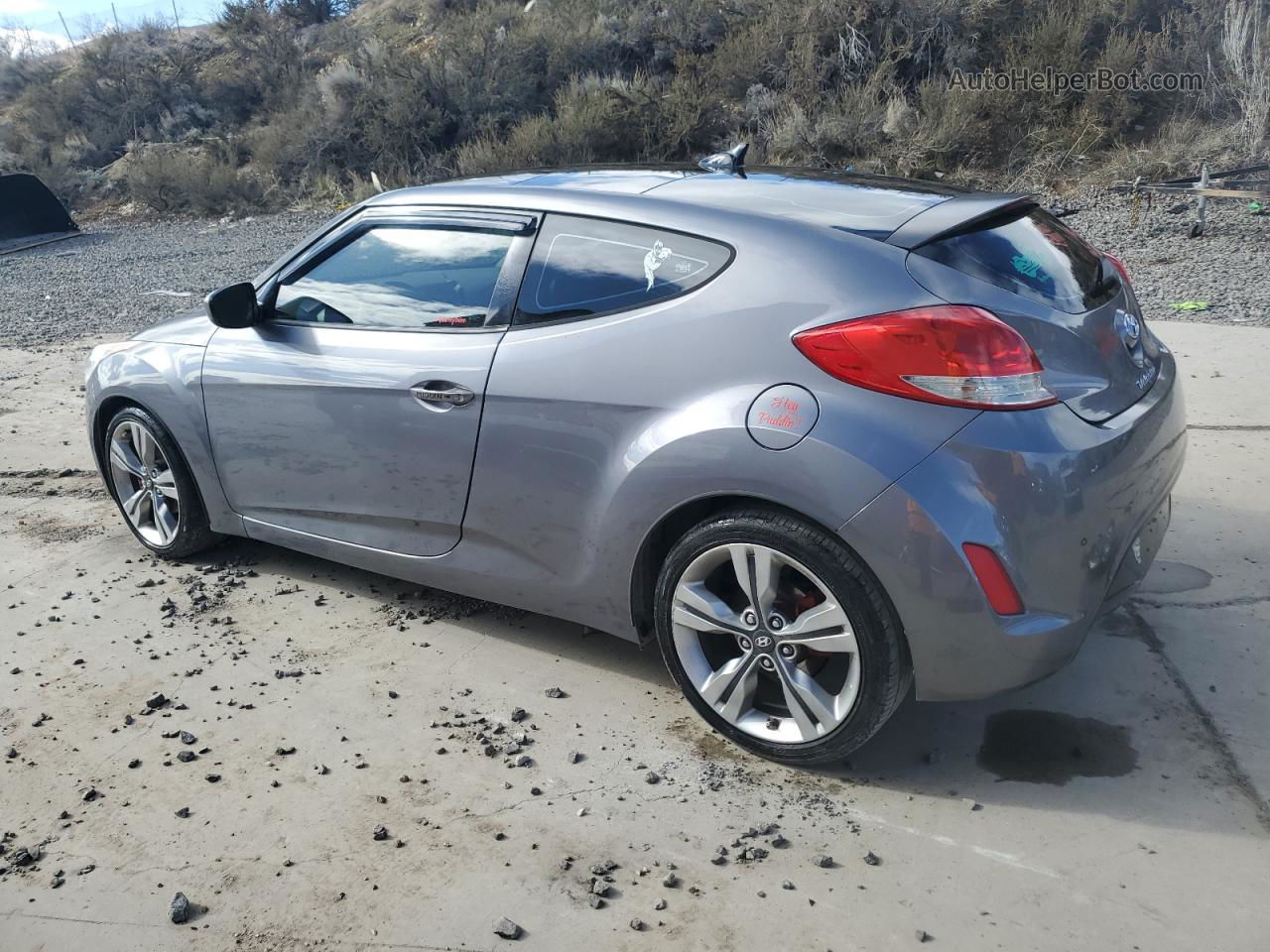 2013 Hyundai Veloster  Silver vin: KMHTC6AD3DU108342