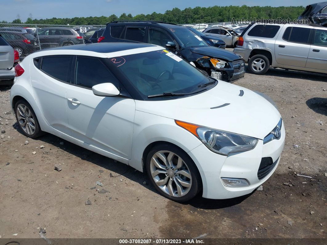 2013 Hyundai Veloster Base W/gray Белый vin: KMHTC6AD3DU130857