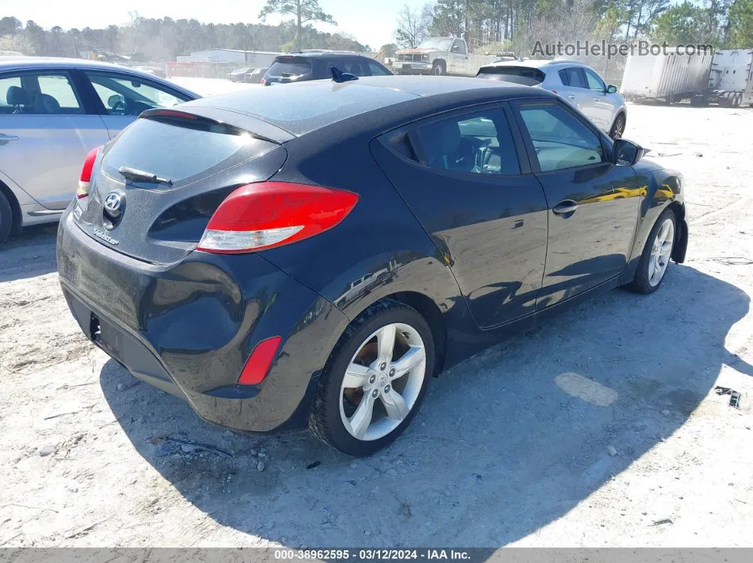 2013 Hyundai Veloster Base W/gray Black vin: KMHTC6AD3DU145651