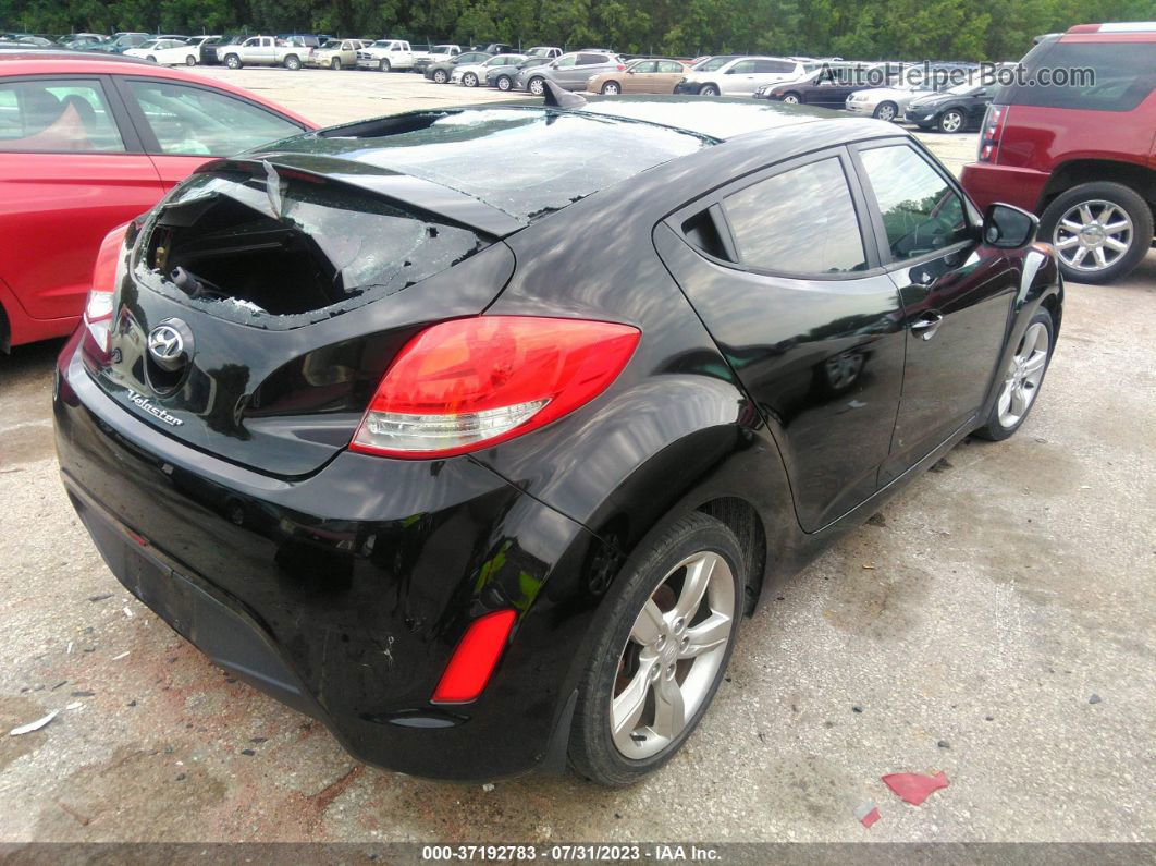 2013 Hyundai Veloster W/gray Int Black vin: KMHTC6AD4DU085055