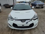 2013 Hyundai Veloster  White vin: KMHTC6AD4DU106826