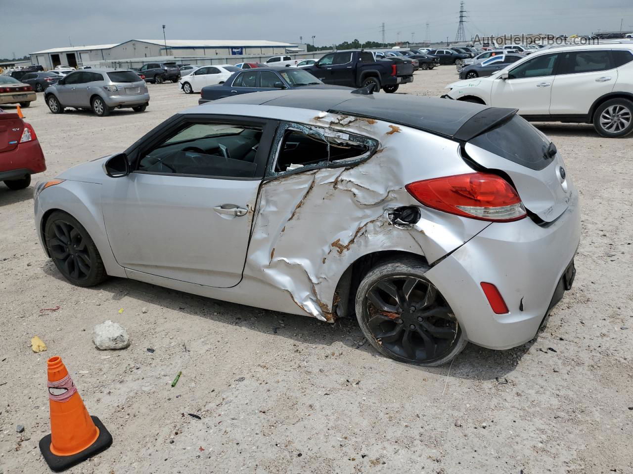 2013 Hyundai Veloster  Silver vin: KMHTC6AD4DU114294