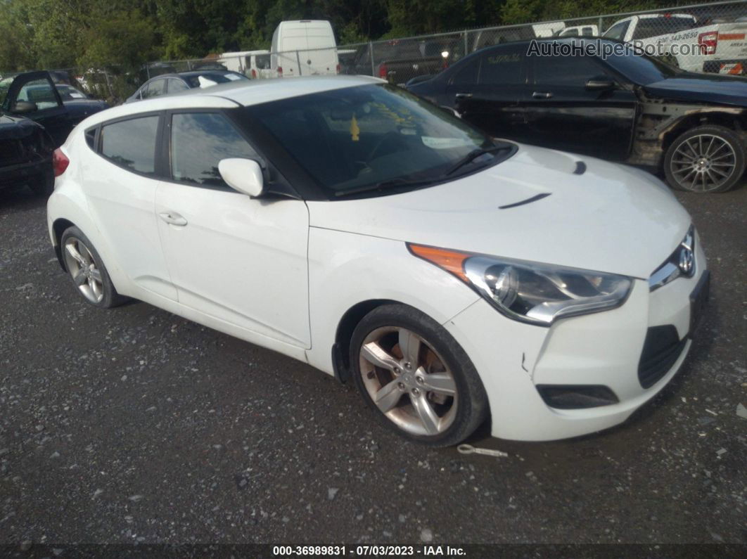 2013 Hyundai Veloster W/black Int White vin: KMHTC6AD4DU173426