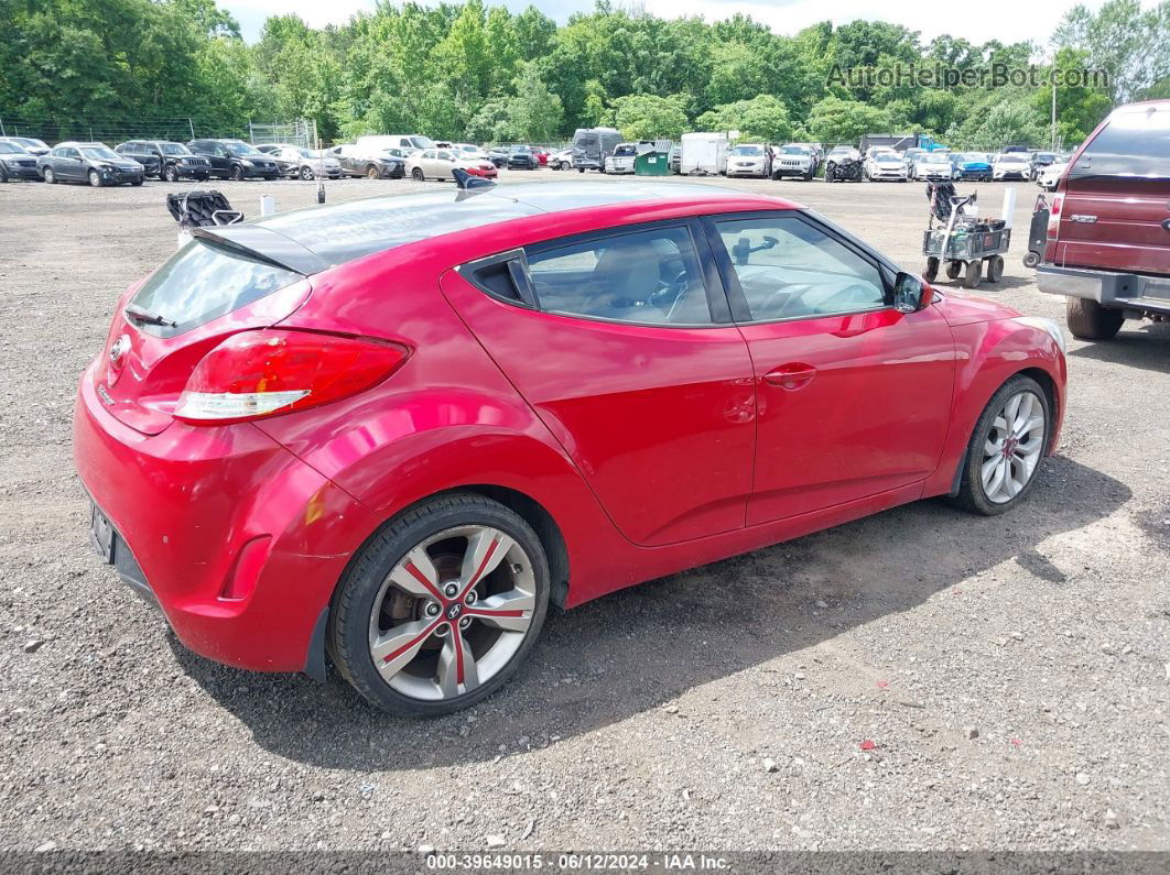 2013 Hyundai Veloster Base W/gray Red vin: KMHTC6AD5DU117902