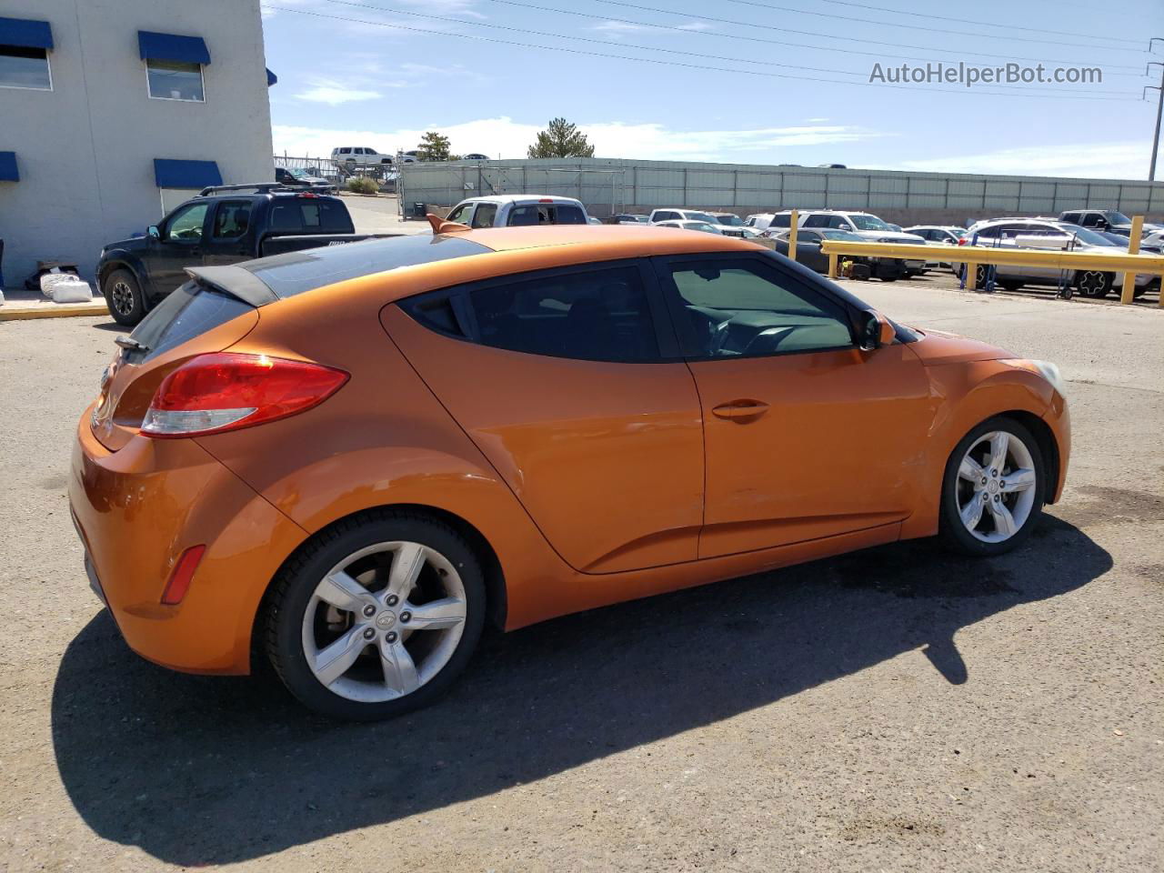 2013 Hyundai Veloster  Orange vin: KMHTC6AD6DU087891