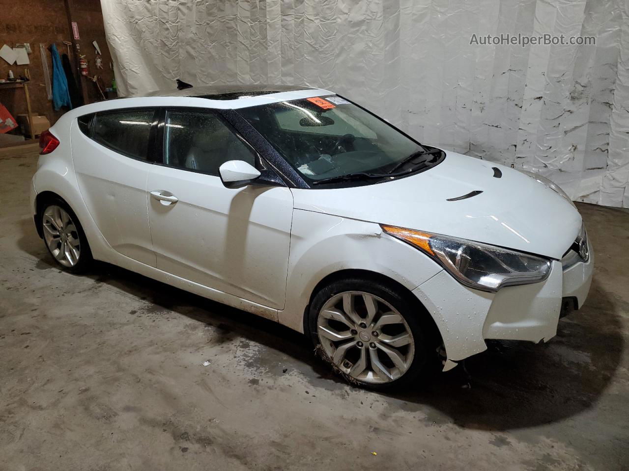 2013 Hyundai Veloster  Белый vin: KMHTC6AD6DU092198