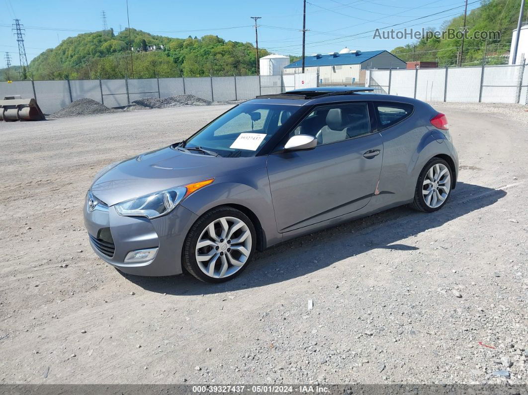 2013 Hyundai Veloster Base W/black Gray vin: KMHTC6AD6DU095893