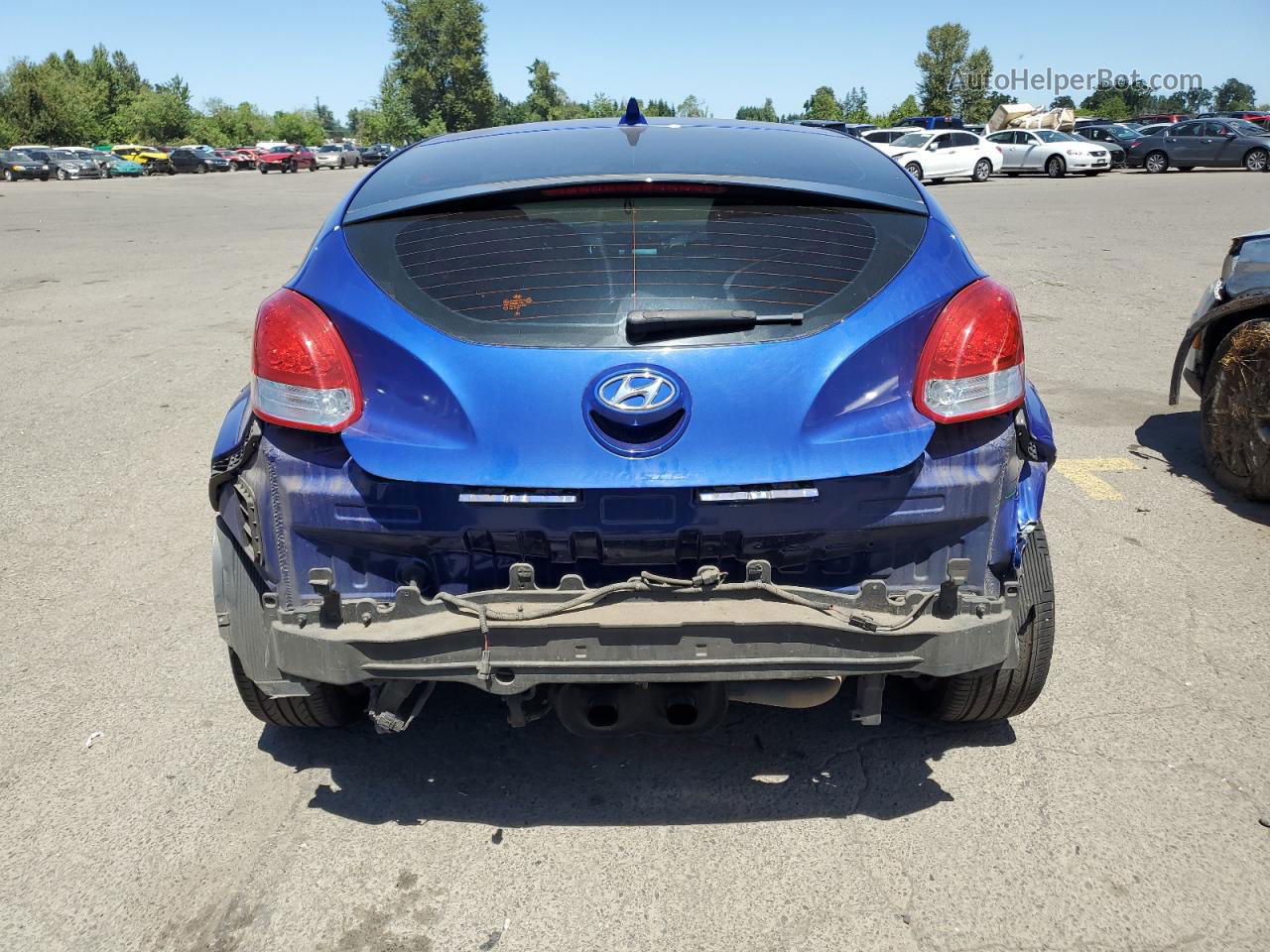 2013 Hyundai Veloster  Blue vin: KMHTC6AD6DU136426