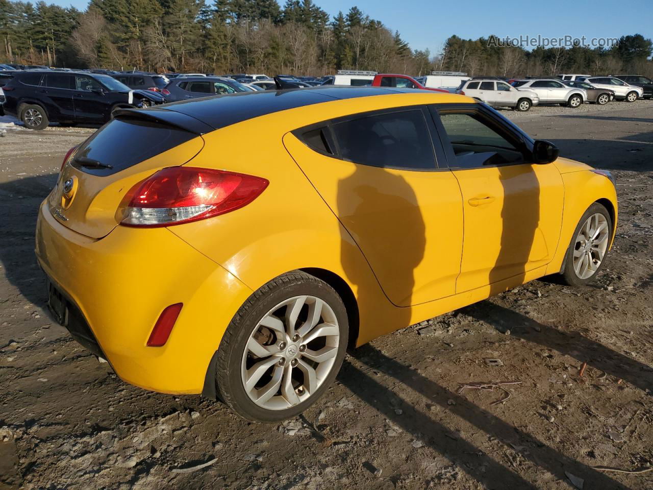 2013 Hyundai Veloster Yellow vin: KMHTC6AD7DU106156