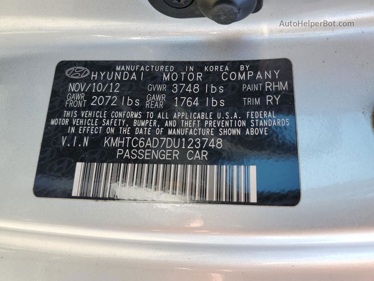 2013 Hyundai Veloster  Silver vin: KMHTC6AD7DU123748