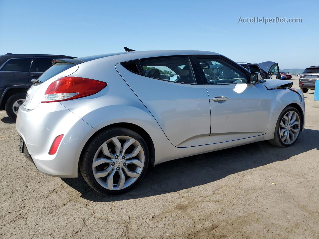 2013 Hyundai Veloster  Silver vin: KMHTC6AD7DU123748