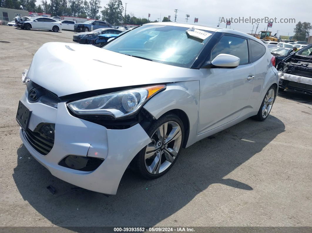 2013 Hyundai Veloster Base W/black Silver vin: KMHTC6AD7DU159312