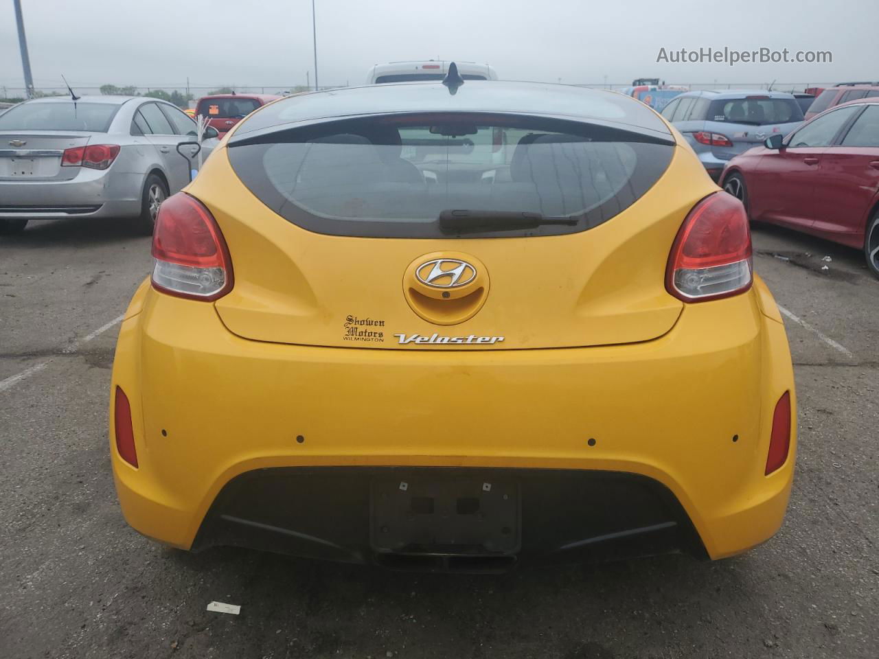 2013 Hyundai Veloster Gold vin: KMHTC6AD7DU165062