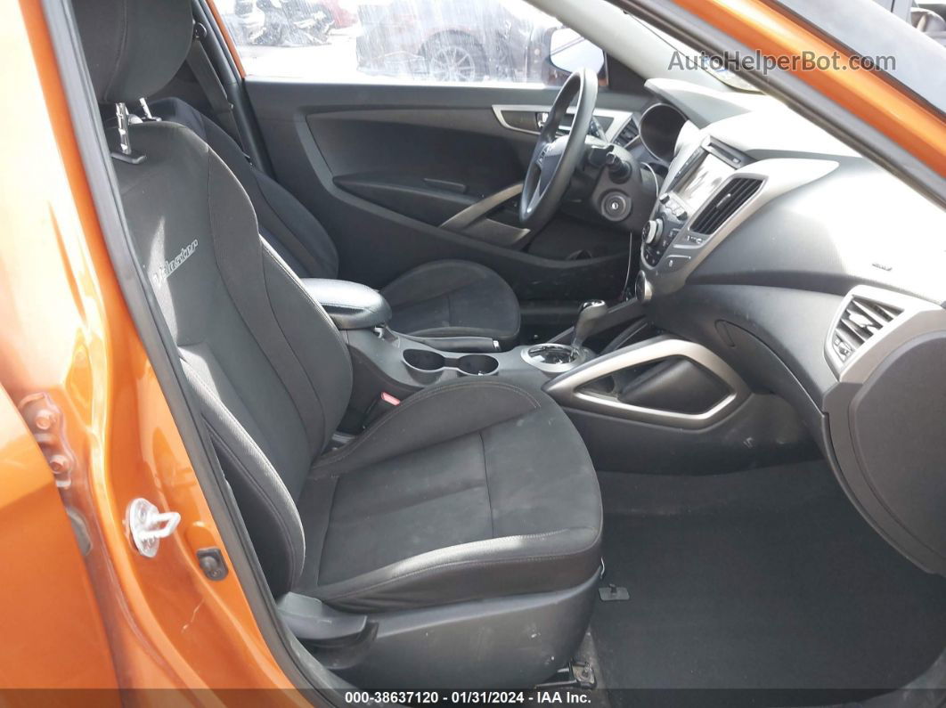 2013 Hyundai Veloster Base W/black Orange vin: KMHTC6AD8DU127260