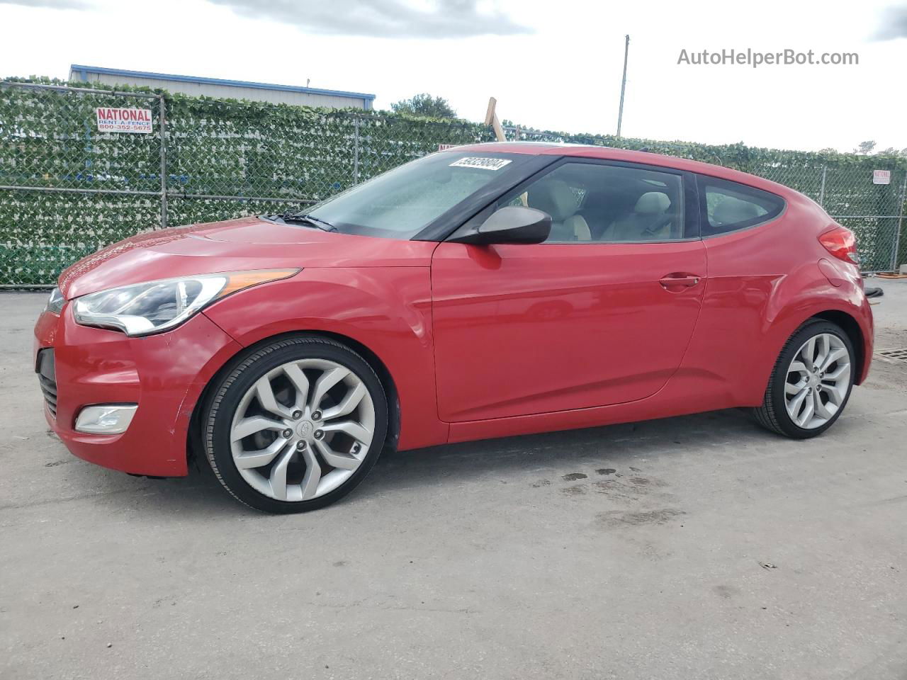 2013 Hyundai Veloster  Red vin: KMHTC6AD8DU165846