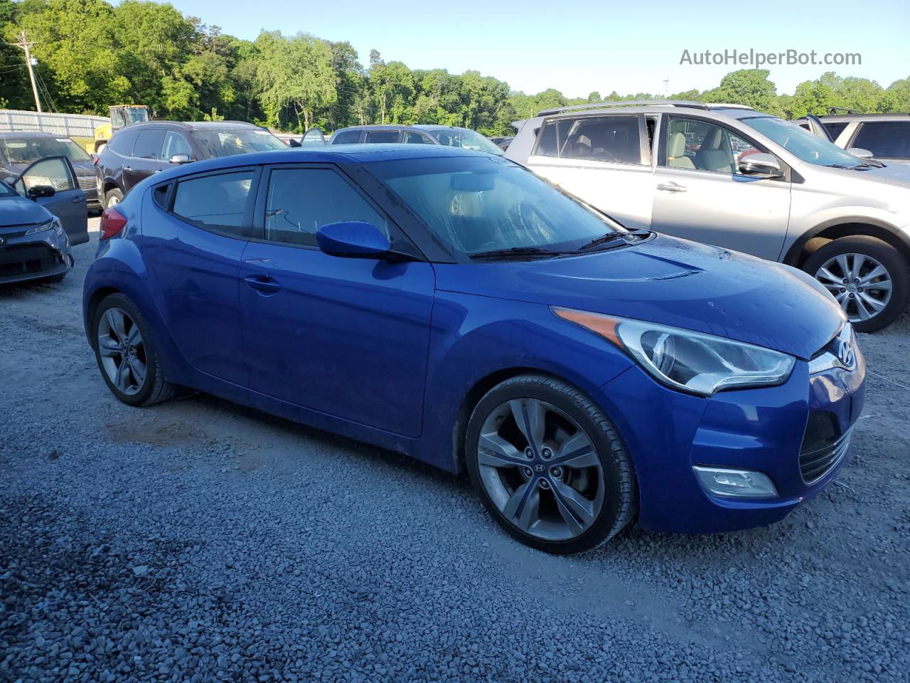 2013 Hyundai Veloster  Blue vin: KMHTC6AD9DU093250