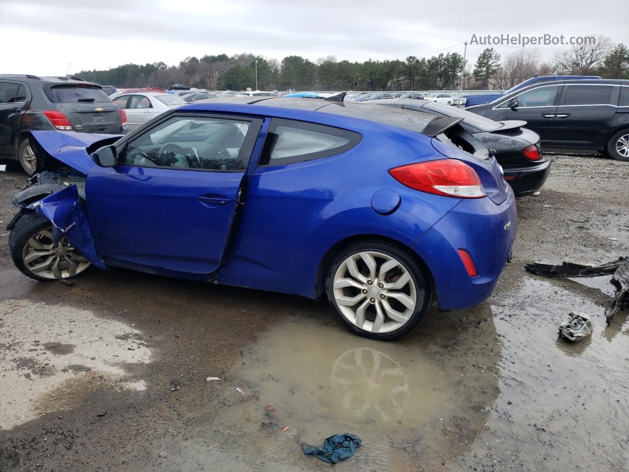 2013 Hyundai Veloster  Blue vin: KMHTC6AD9DU144598