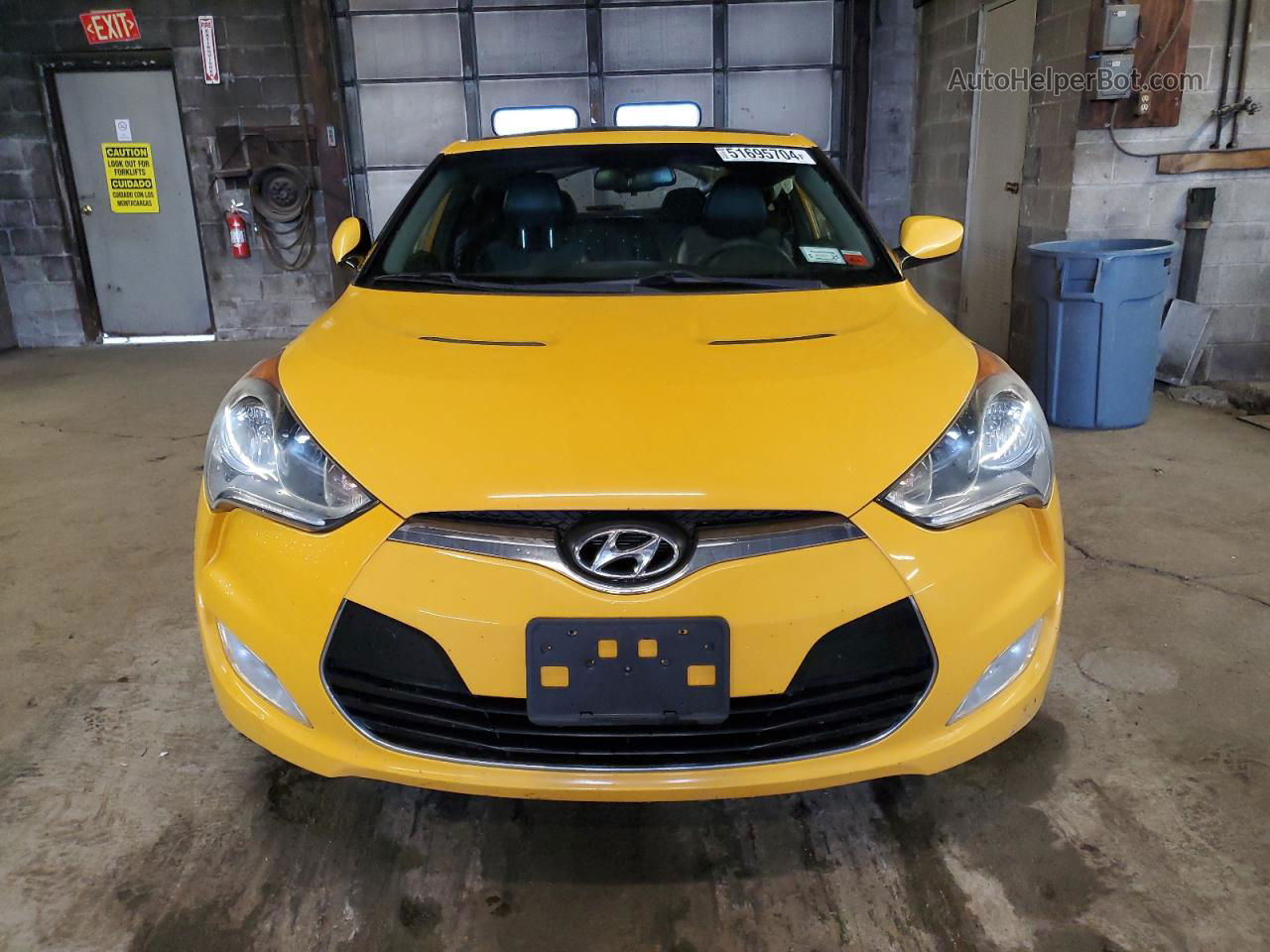 2013 Hyundai Veloster  Yellow vin: KMHTC6ADXDU121153