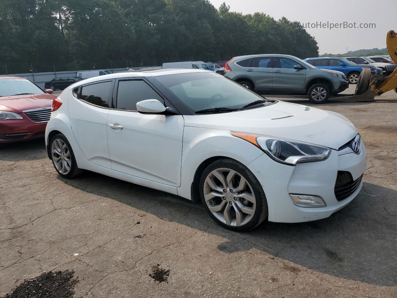 2013 Hyundai Veloster  White vin: KMHTC6ADXDU129608