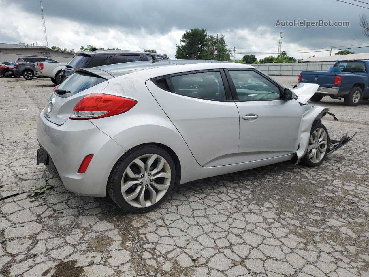 2013 Hyundai Veloster  Silver vin: KMHTC6ADXDU149079