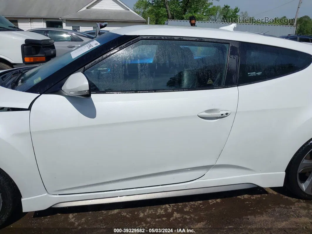 2013 Hyundai Veloster Turbo W/blue White vin: KMHTC6AE7DU143930