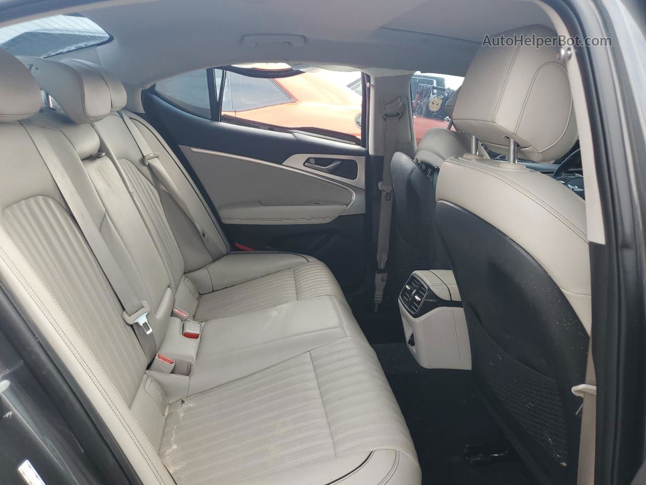 2019 Genesis G70 Elite Gray vin: KMTG34LA2KU014609