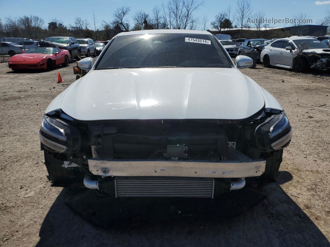 2022 Genesis G70 Base White vin: KMTG34TA2NU092487