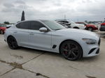 2022 Genesis G70 Base White vin: KMTG54TE7NU085709