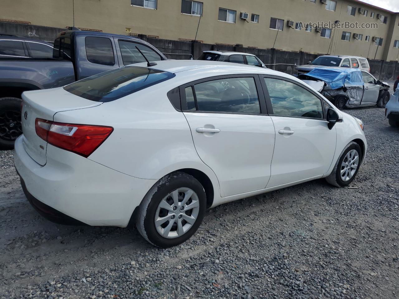 2014 Kia Rio Lx White vin: KNADM4A38E6341119