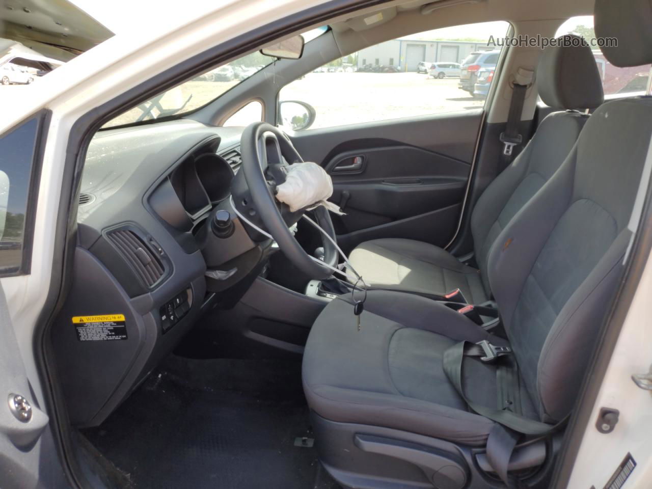 2013 Kia Rio Lx Белый vin: KNADM4A39D6303171