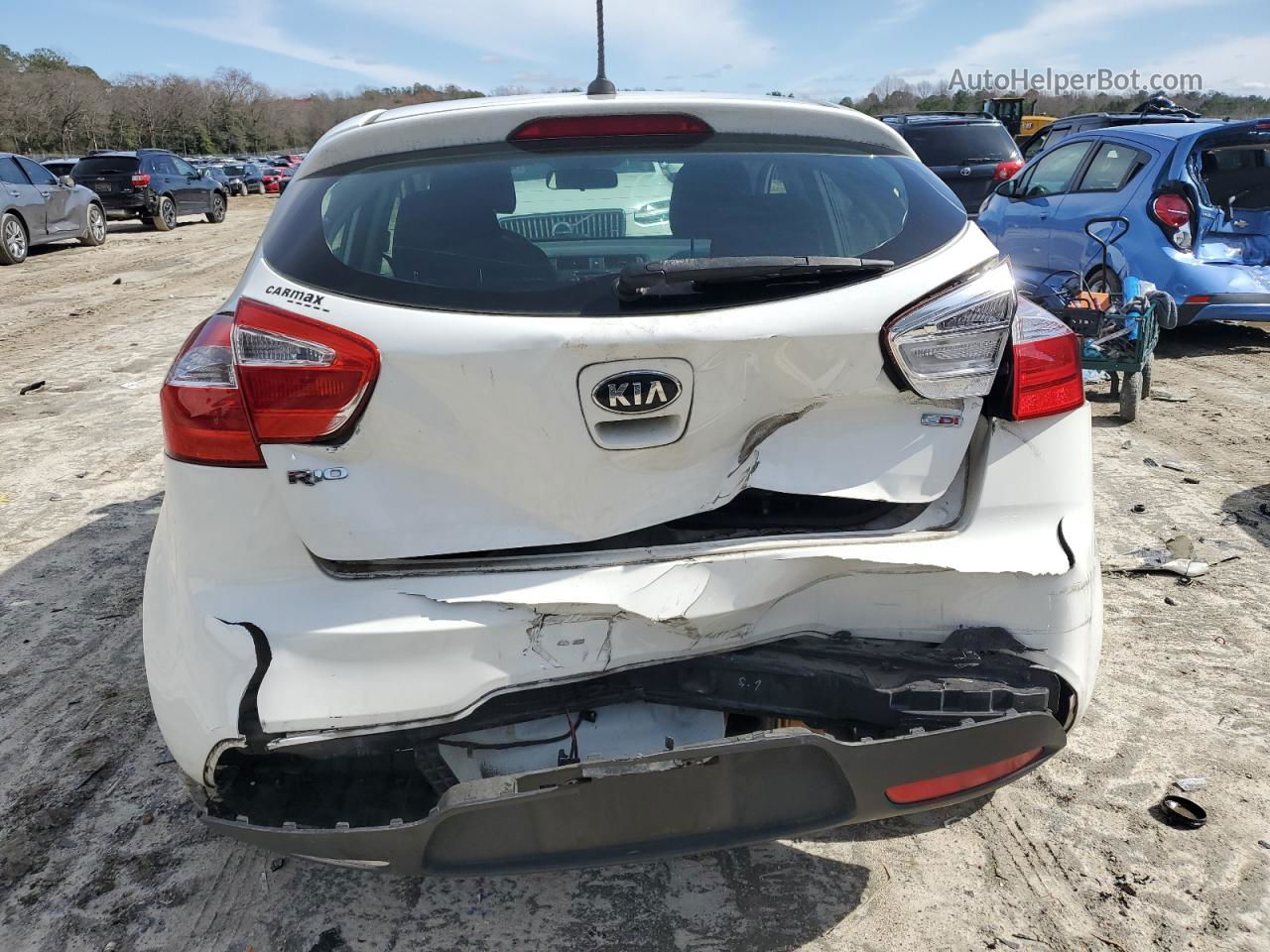 2014 Kia Rio Lx White vin: KNADM5A33E6401202