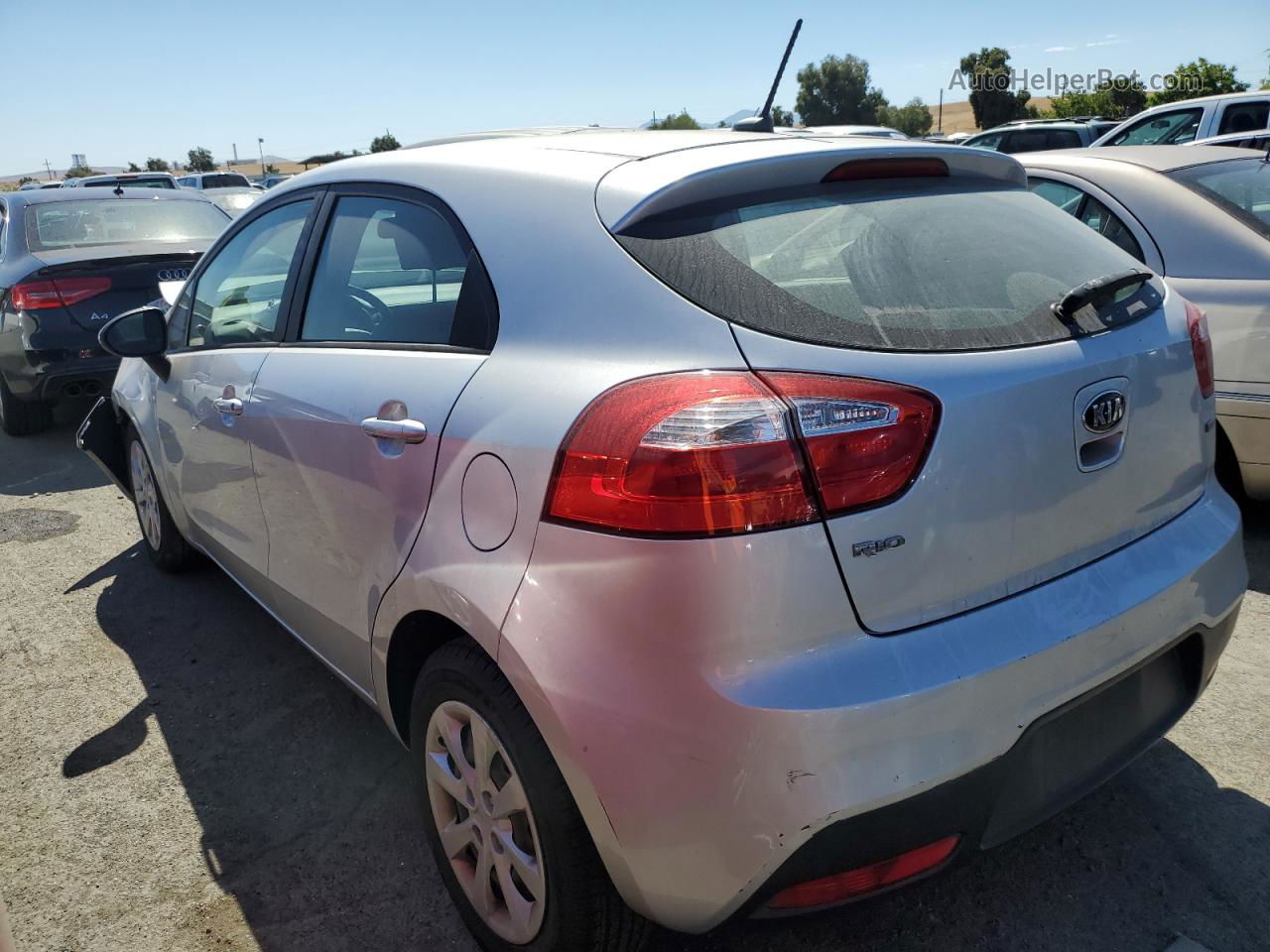 2014 Kia Rio Lx Silver vin: KNADM5A38E6333639