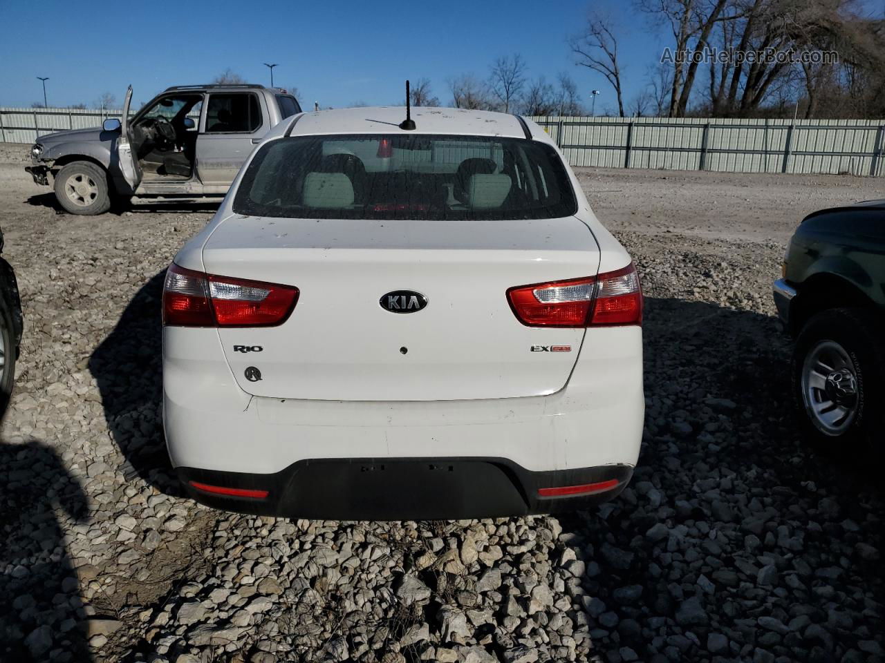 2013 Kia Rio Ex White vin: KNADN4A31D6169821