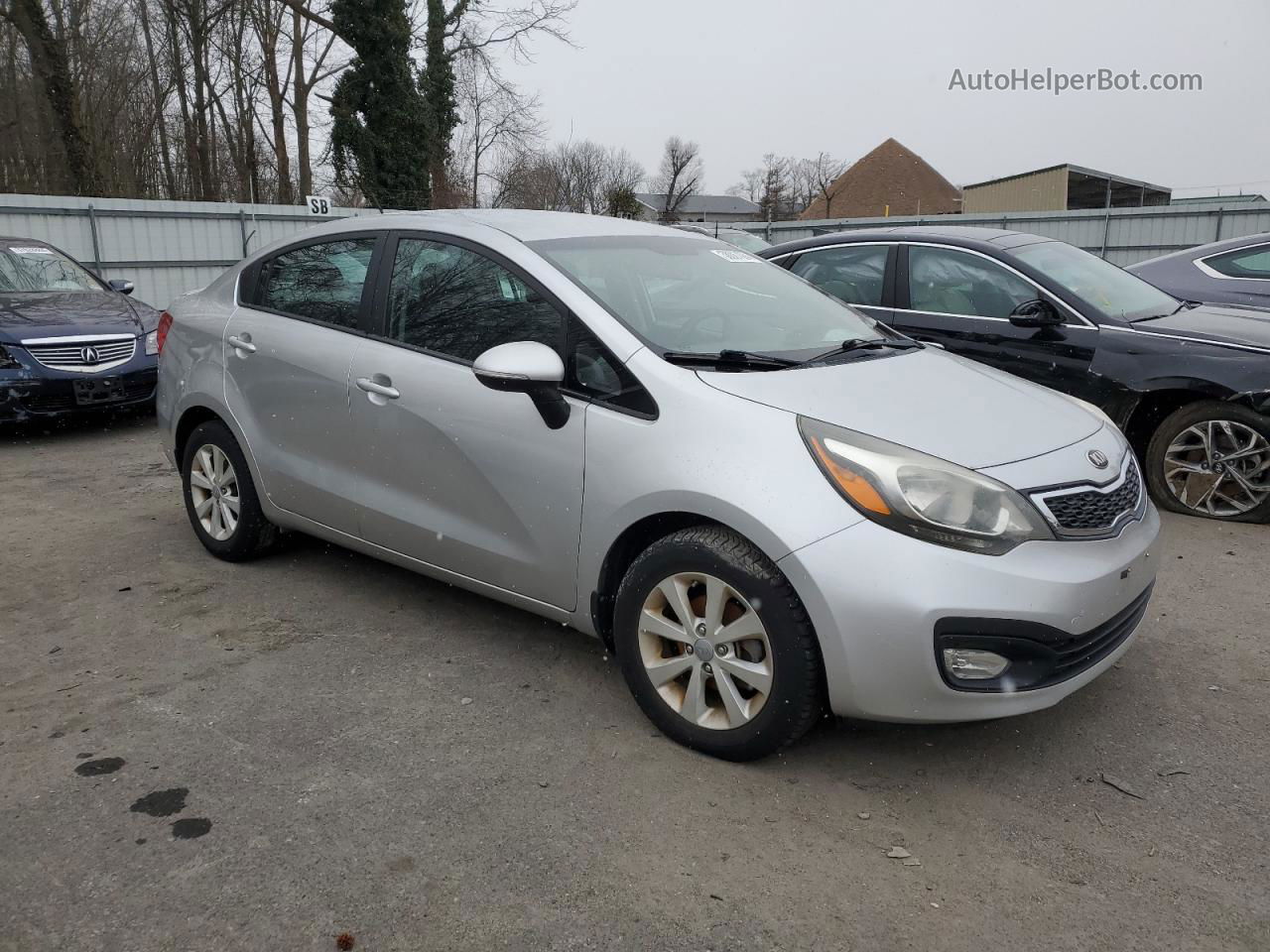 2013 Kia Rio Ex Серебряный vin: KNADN4A36D6158152