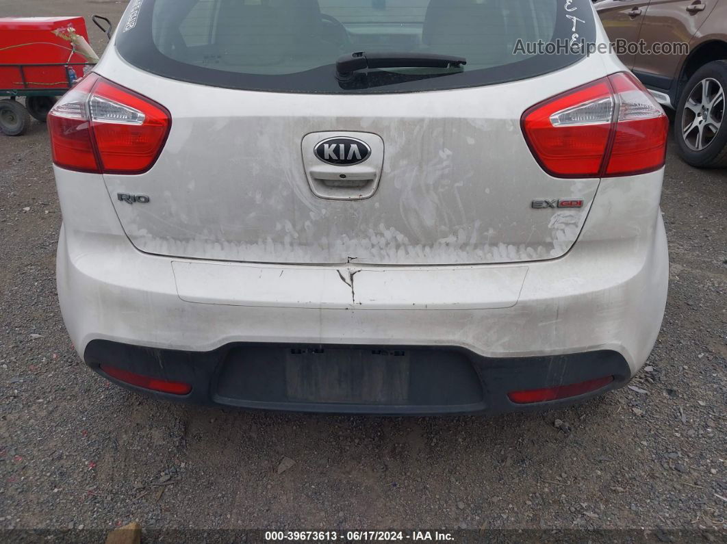 2013 Kia Rio Ex Белый vin: KNADN5A36D6156147