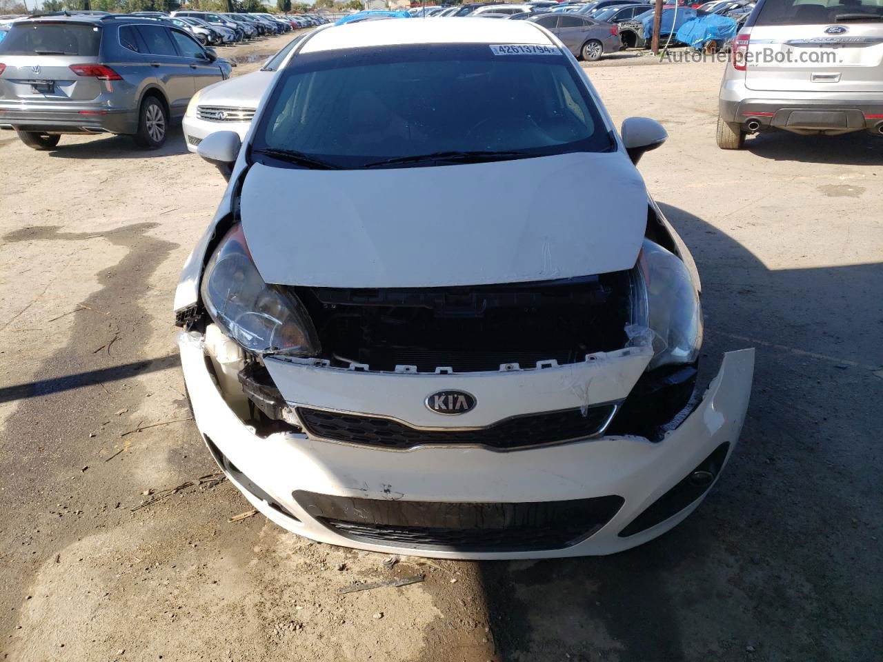 2014 Kia Rio Ex Белый vin: KNADN5A39E6372124