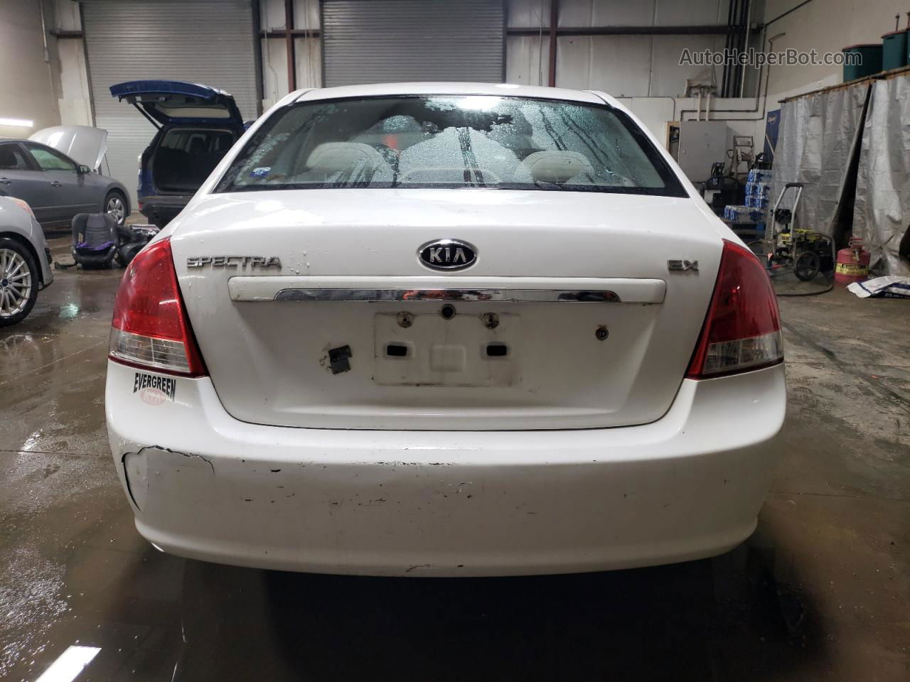 2007 Kia Spectra Ex White vin: KNAFE121075440589