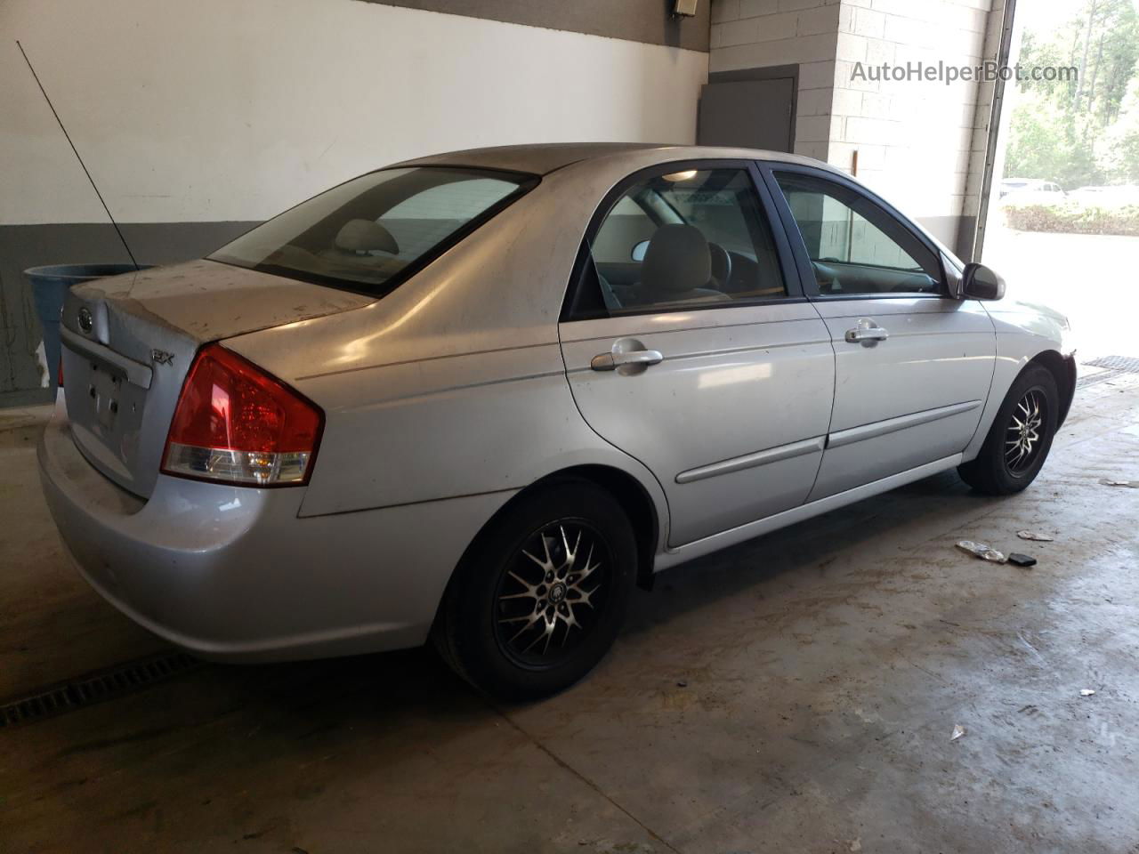 2007 Kia Spectra Ex Silver vin: KNAFE121075442231