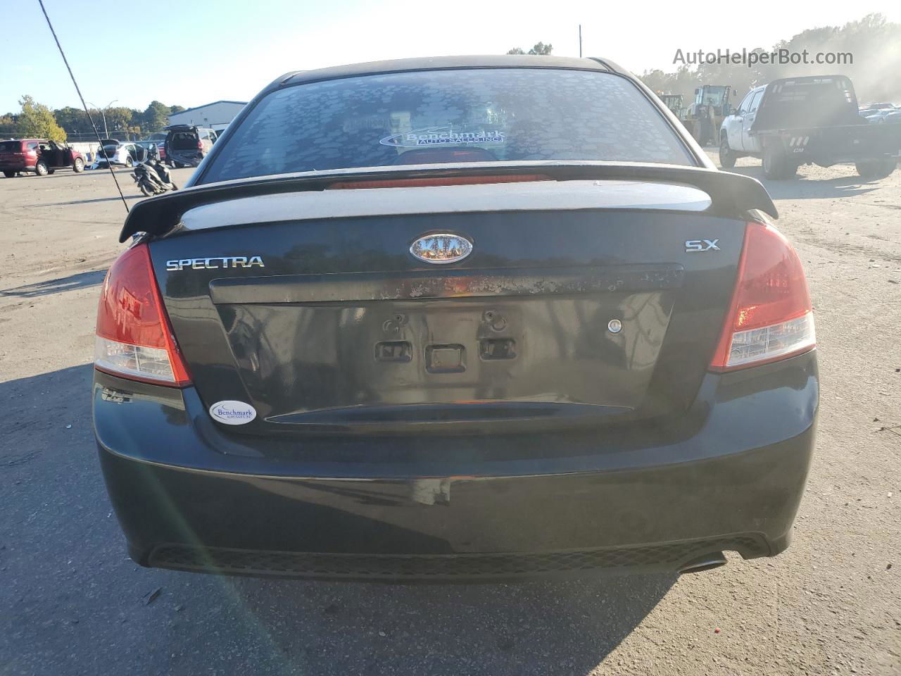 2007 Kia Spectra Ex Black vin: KNAFE121175005080