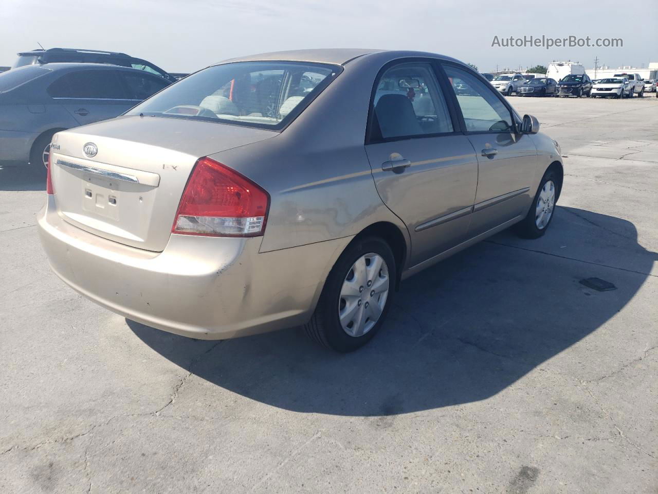 2007 Kia Spectra Ex Beige vin: KNAFE121675413820