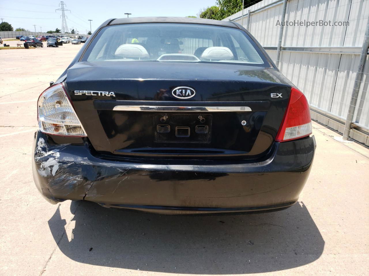 2007 Kia Spectra Ex Black vin: KNAFE121775445465