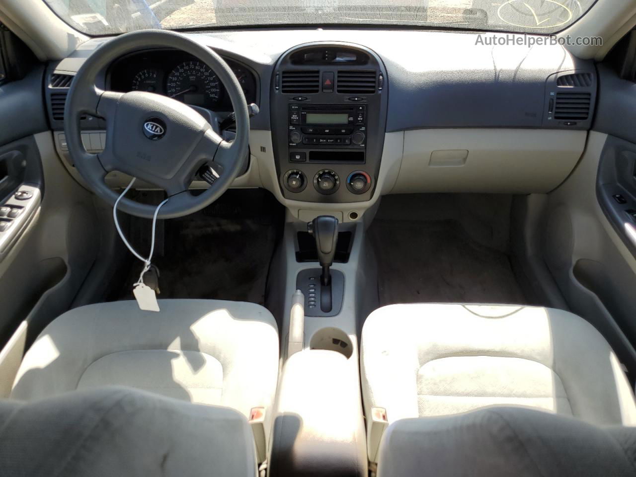 2005 Kia Spectra Lx Черный vin: KNAFE121955090814