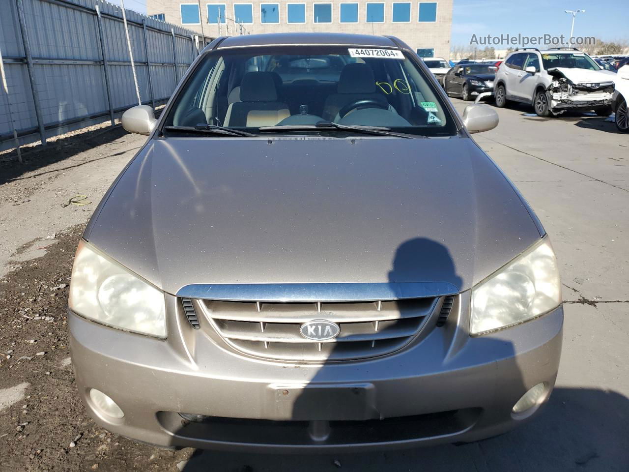 2005 Kia Spectra Lx Gold vin: KNAFE122555098093