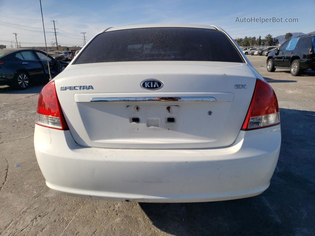 2007 Kia Spectra Ex White vin: KNAFE122675484038