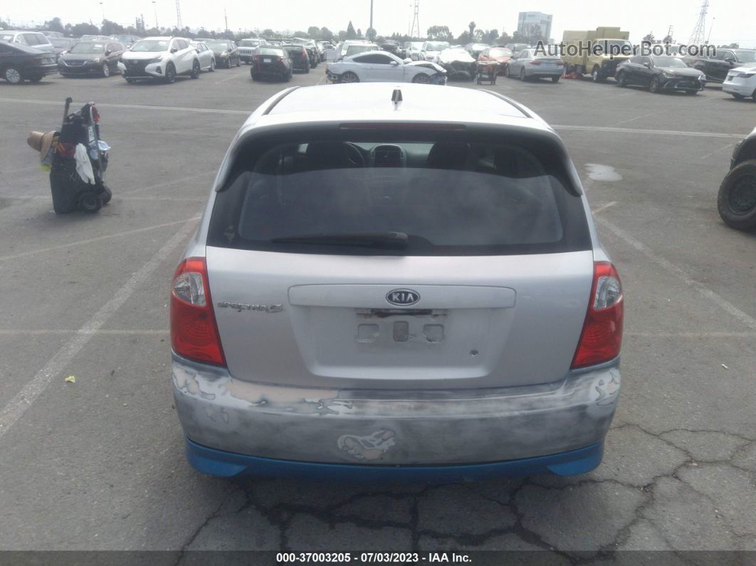 2005 Kia Spectra5 Серебряный vin: KNAFE162755066661