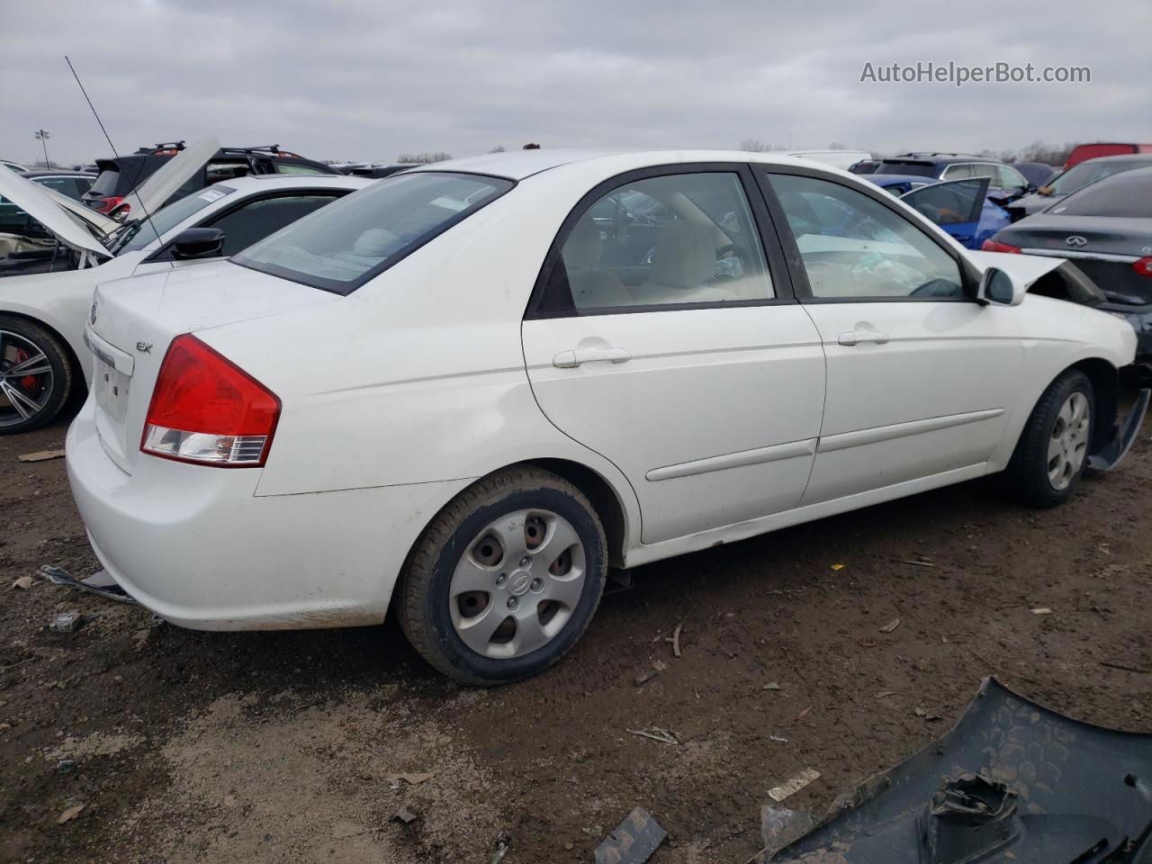 2009 Kia Spectra Ex White vin: KNAFE221095649520